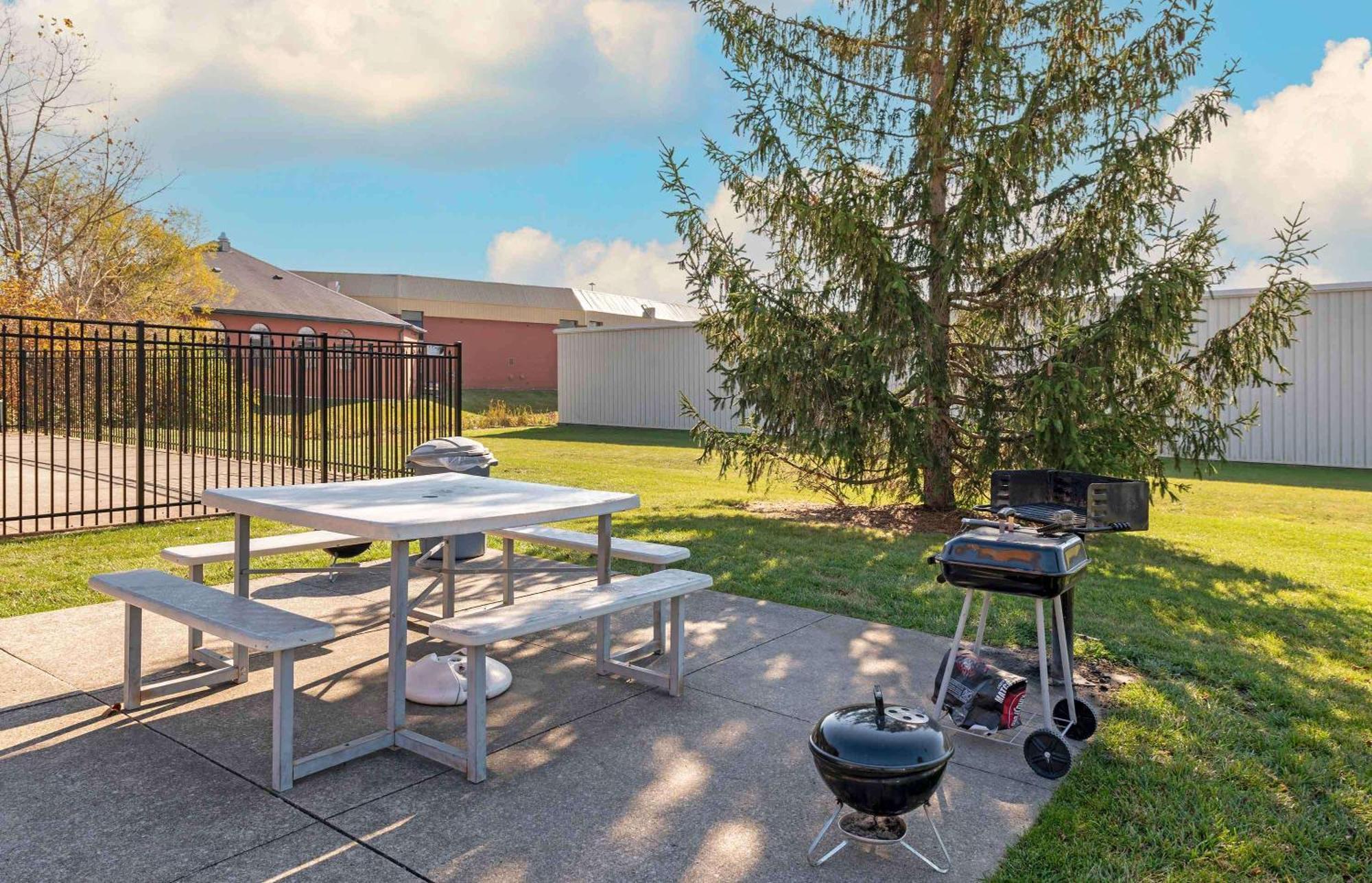 Extended Stay America Suites - Fort Wayne - North Exterior photo